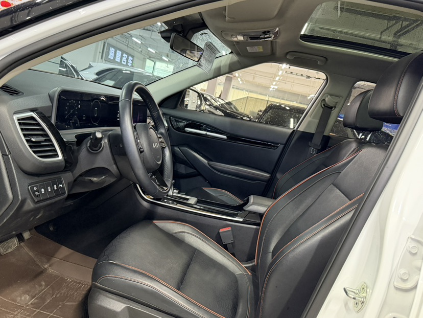 Kia Seltos 2023 car image #5