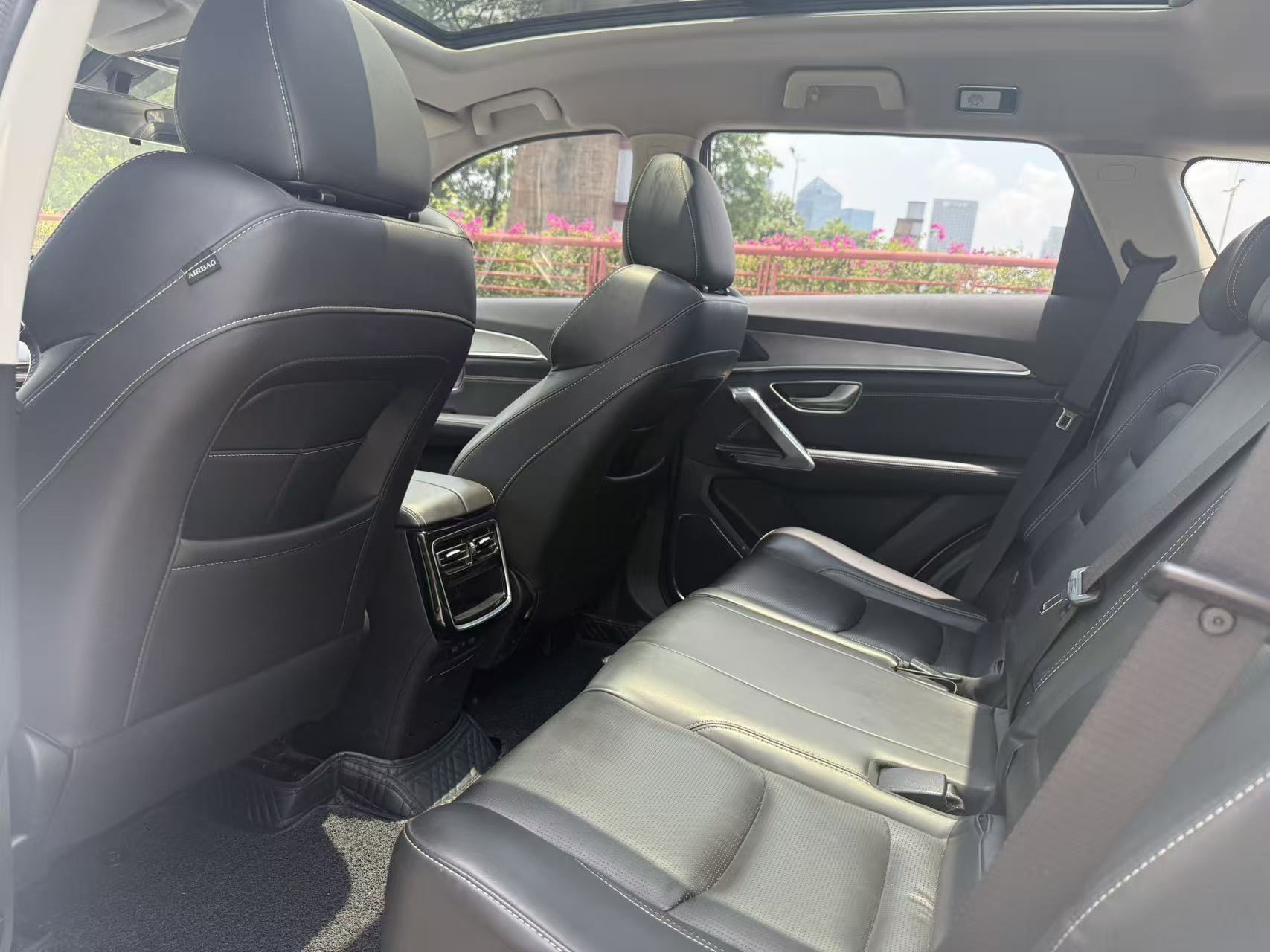 Jetour X70 PLUS 2020 car image #4