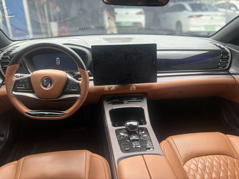 BYD Han 2022 car image #5