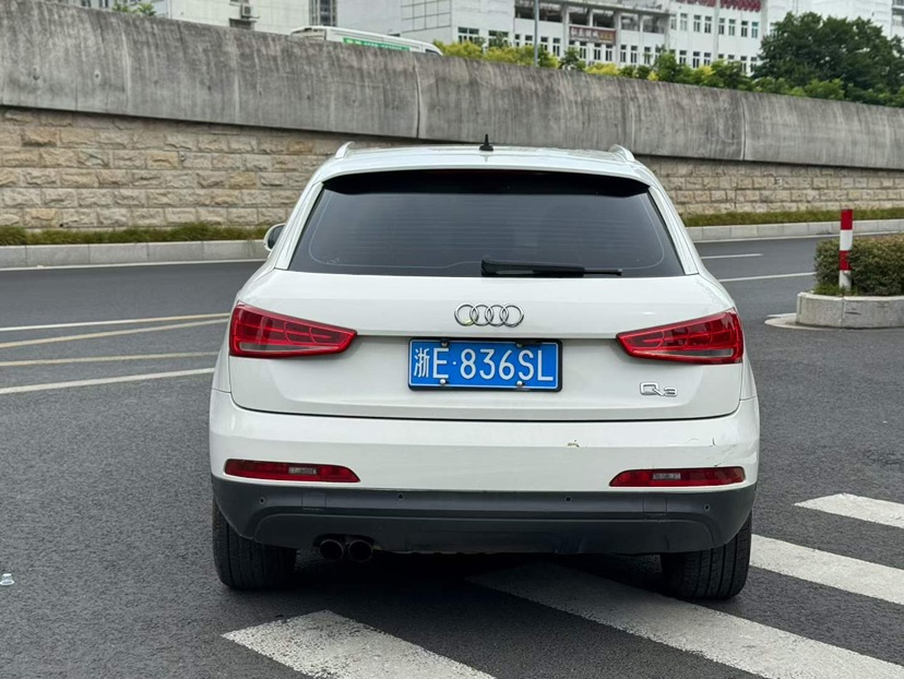 Audi Q3 2014 #8 Audi Q3 2014 car image #8