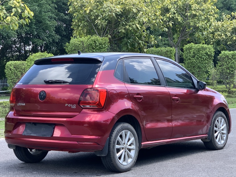 Volkswagen Polo 2017 car image #9