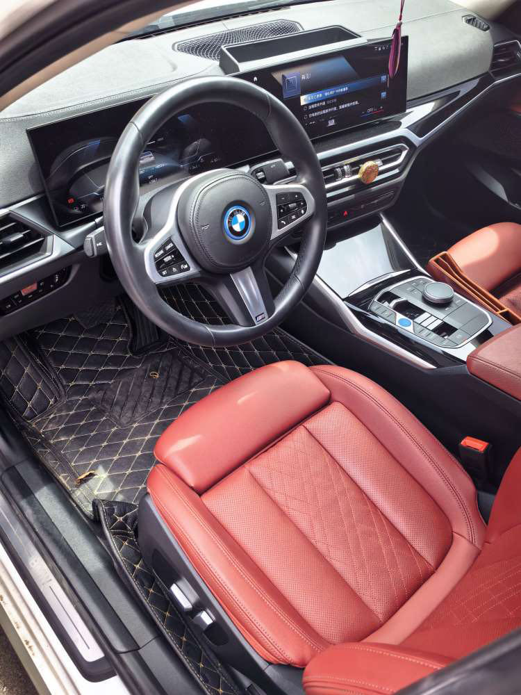 BMW i3 2023 car image #5