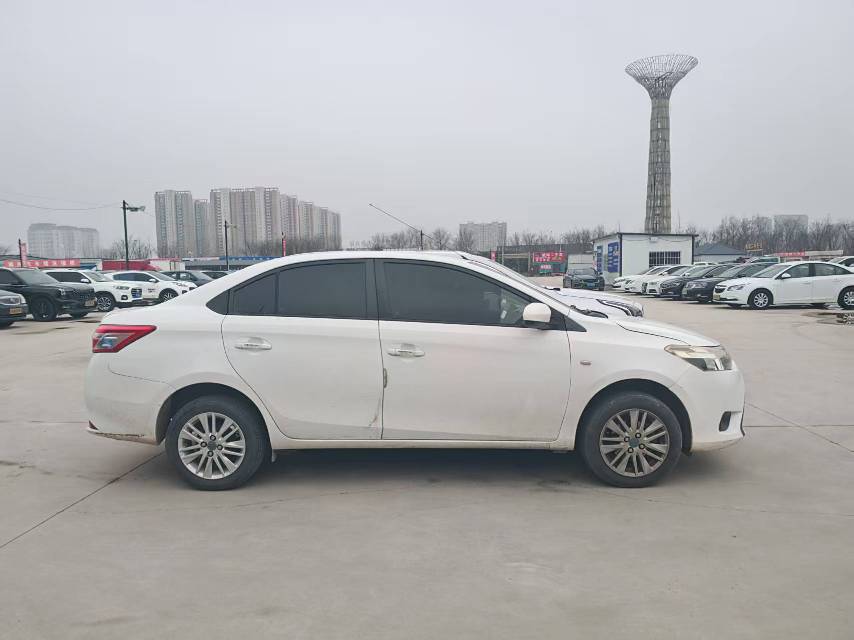 Toyota Vios 2015 car image #4