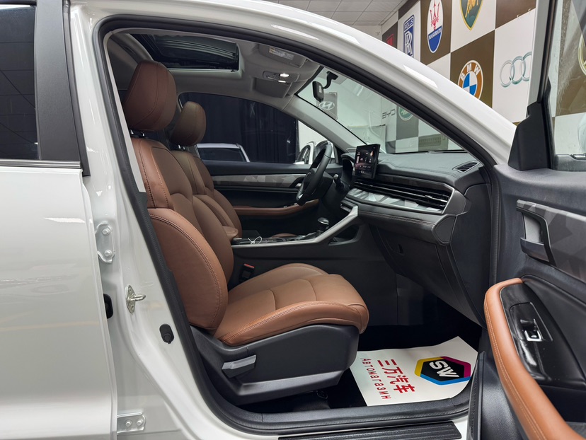 GEELY Vision X6 2022 immagine di auto #10
