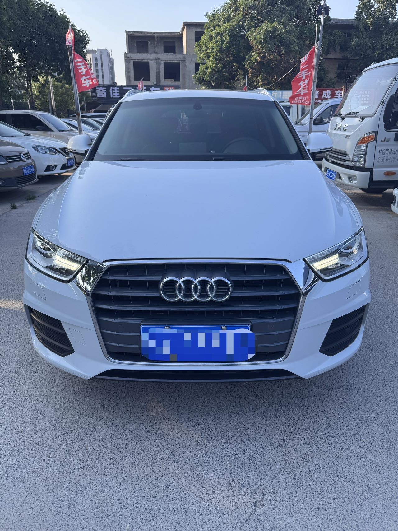 Audi Q3 2018 #2 Audi Q3 2018 car image #2