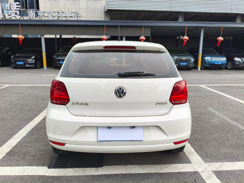 Volkswagen Polo 2018 car image #5