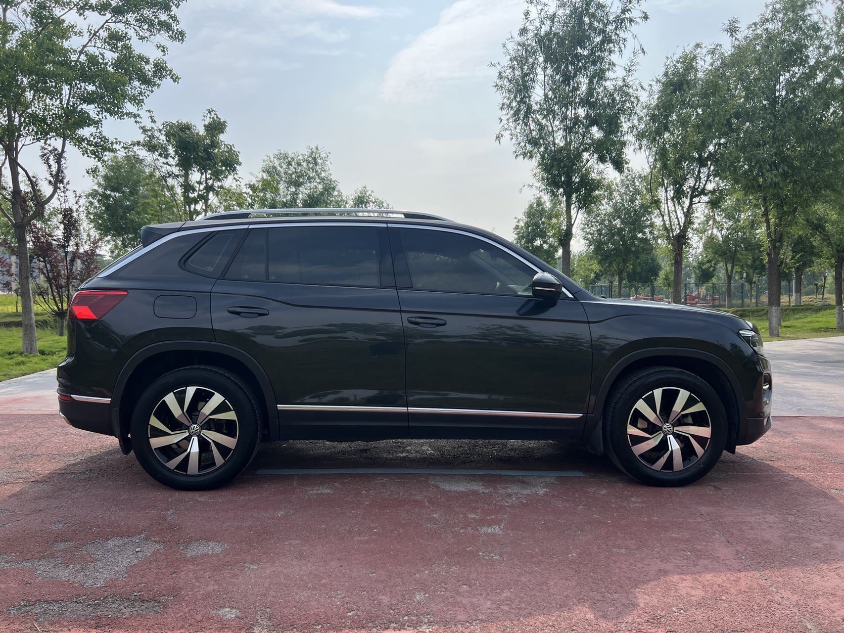 Volkswagen Tayron 2019 imagen de coche #2