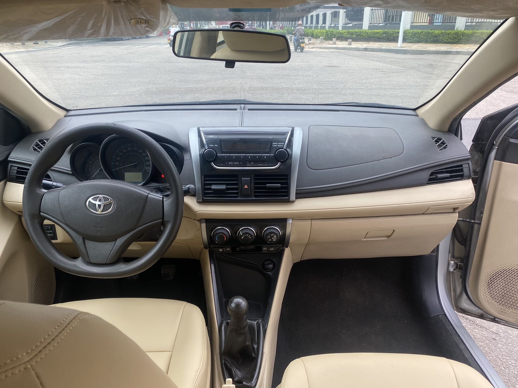 Toyota Vios 2014 #8 Toyota Vios 2014 car image #8