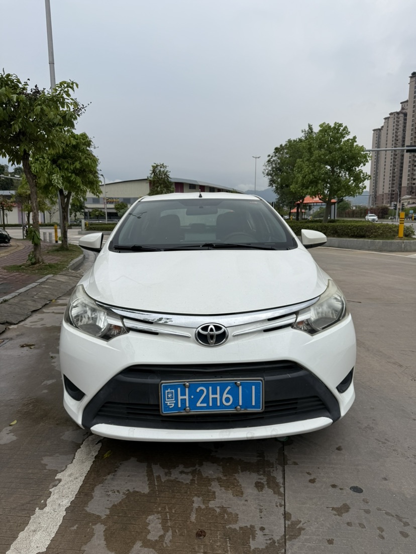 Toyota Vios 2015 car image #2