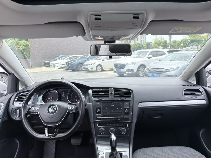 Volkswagen Golf 2018 #5 Volkswagen Golf 2018 car image #5