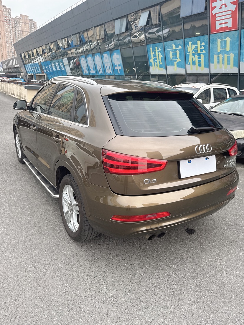 Audi Q3 2013 car image #3