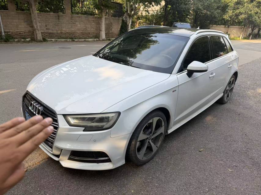 Audi A3 2018 car image 