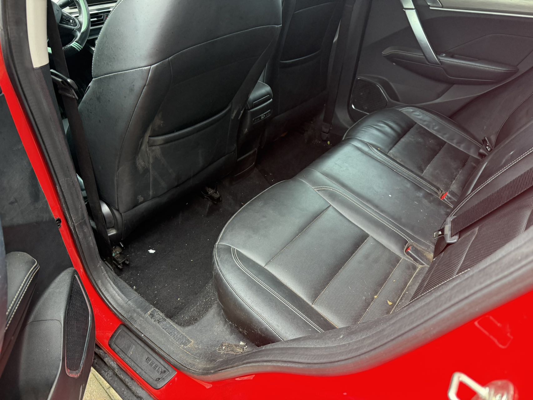 GEELY Coolray 2019 car image #4