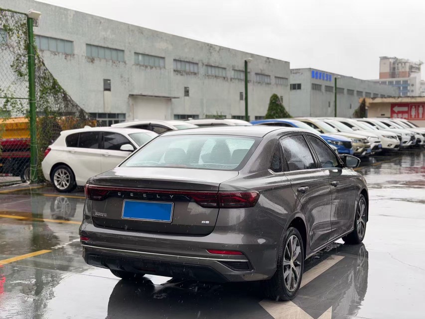 GEELY Emgrand 2023 #5 GEELY Emgrand 2023 car image #5