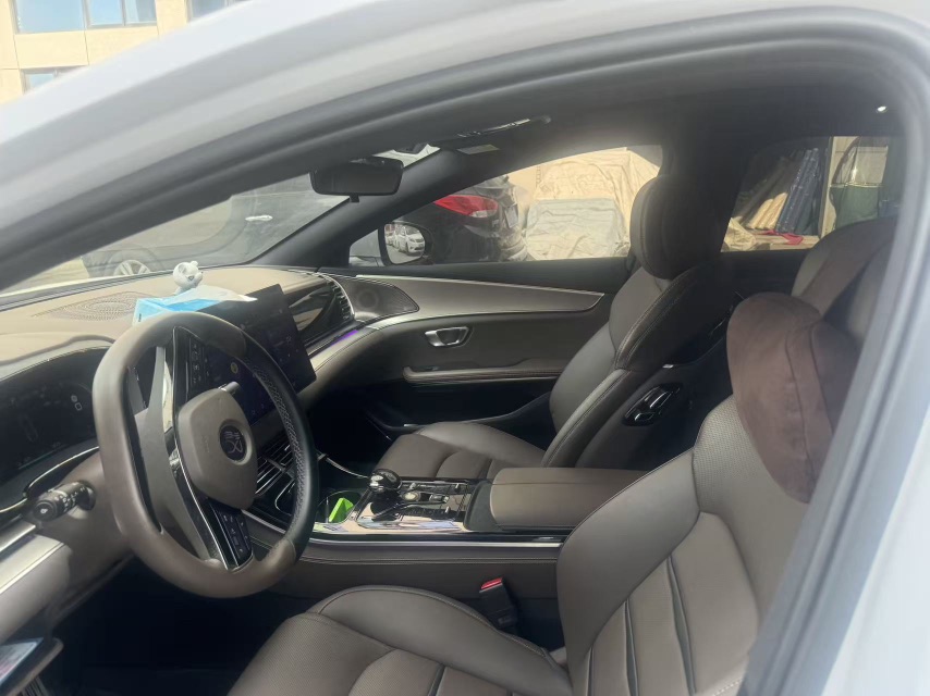 BYD Han 2022 car image #8