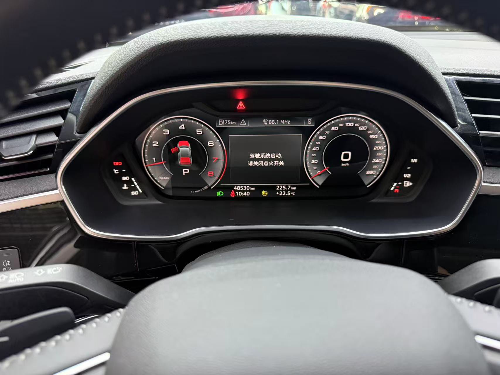 Audi Q3 2022 car image #10
