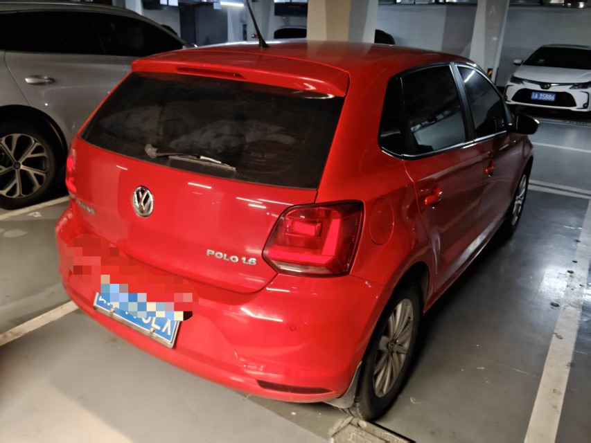 Volkswagen Polo 2014 car image #8