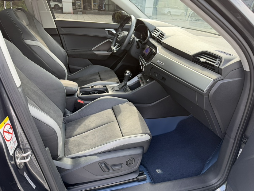 Audi Q3 2022 #6 Audi Q3 2022 car image #6