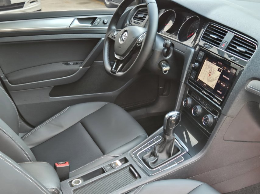 Volkswagen Golf 2019 #7 Volkswagen Golf 2019 car image #7