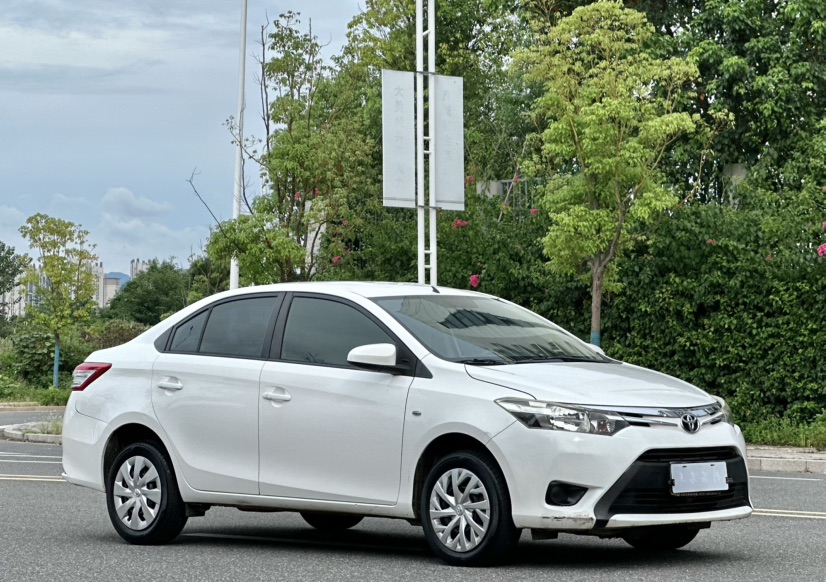 Toyota Vios 2015 #3 Toyota Vios 2015 car image #3