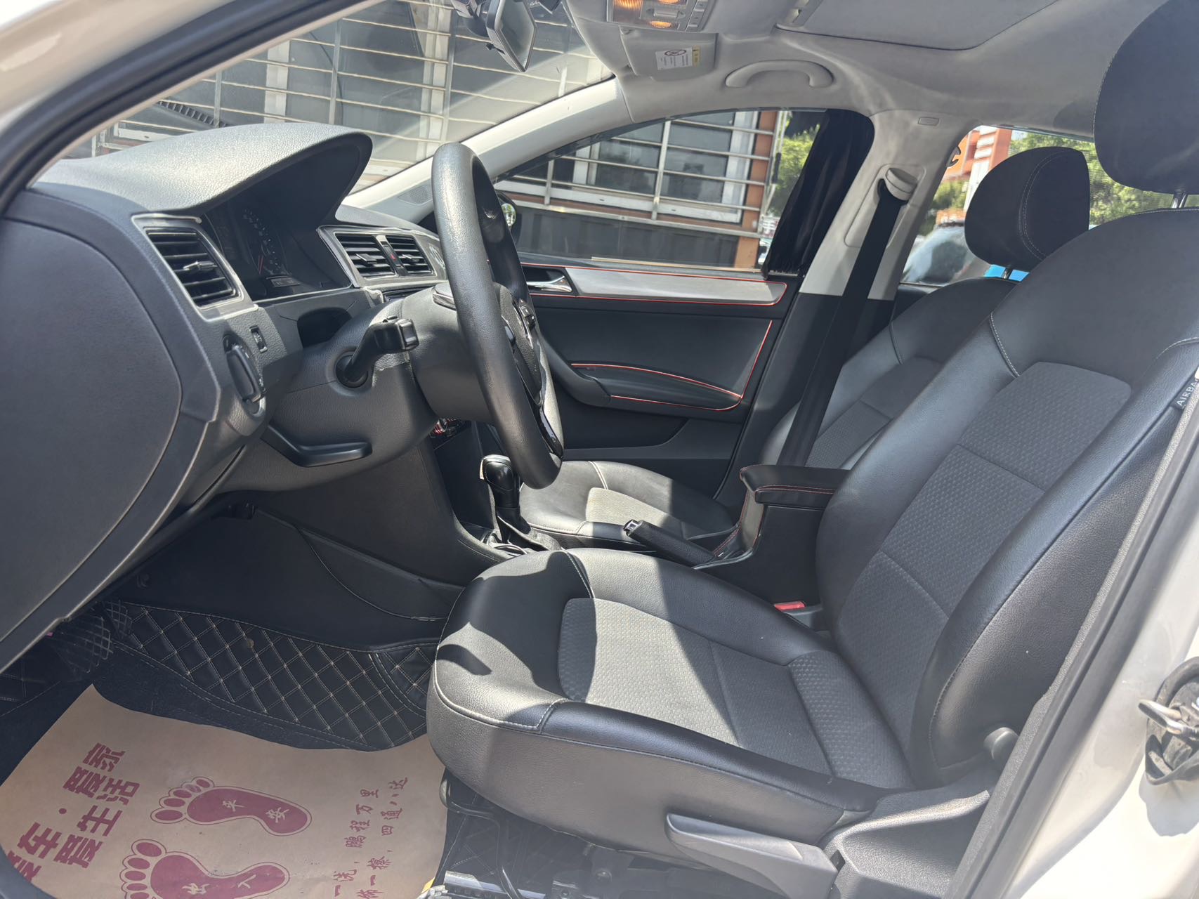 Volkswagen Santana 2016 car image #4