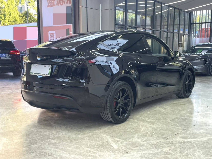 Tesla Model Y 2021 #6 Tesla Model Y 2021 car image #6