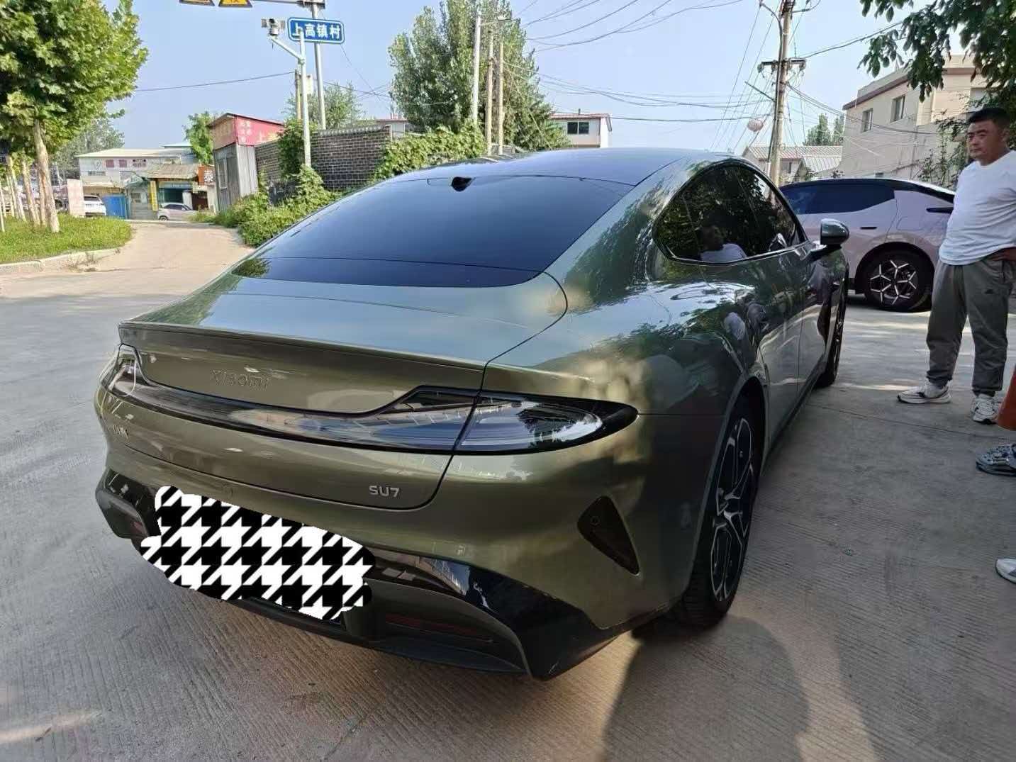 MI SU7 2024 car image #3