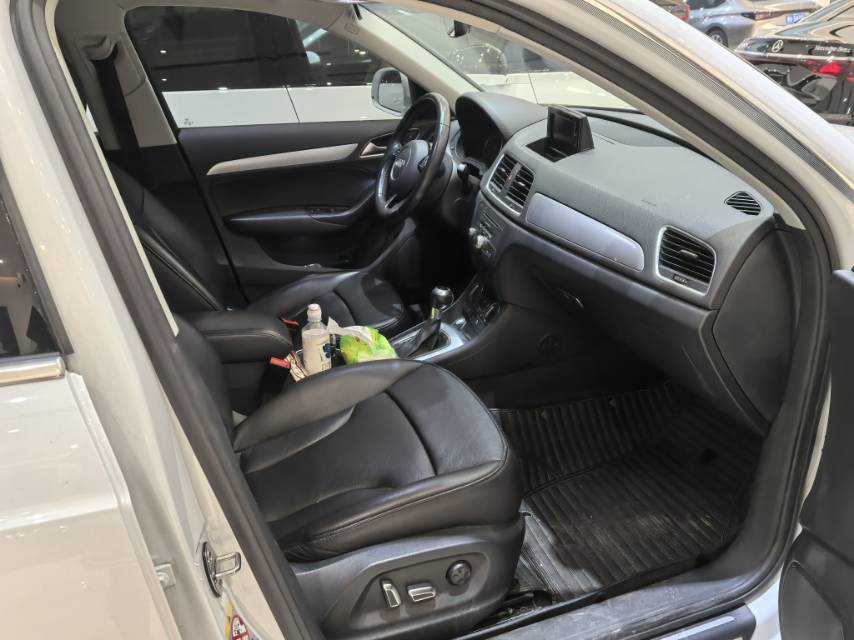 Audi Q3 2017 #2 Audi Q3 2017 car image #2