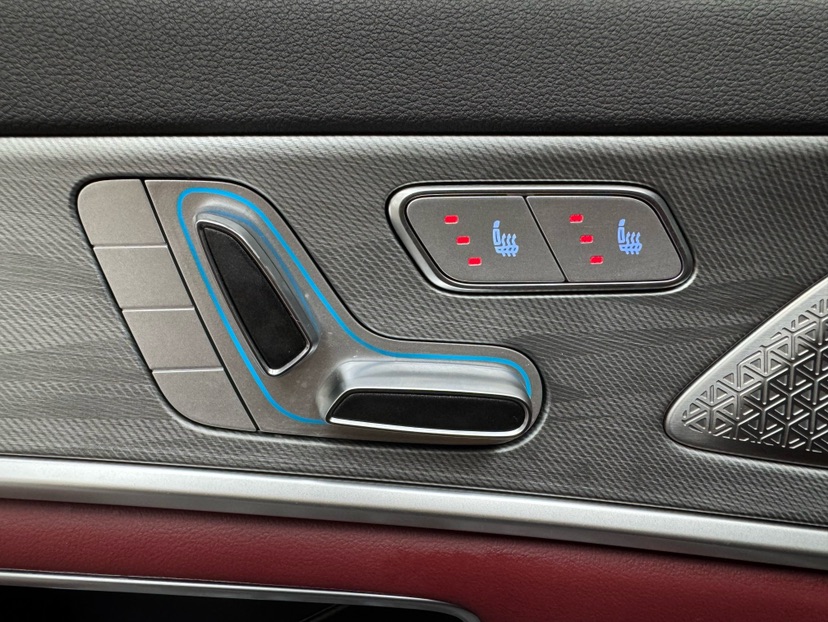 Jetour X70 PLUS 2023 #16 Jetour X70 PLUS 2023 car image #16