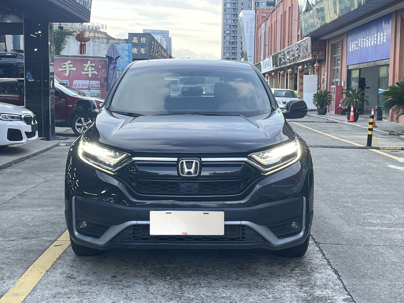 Honda CR-V 2022 car image #2