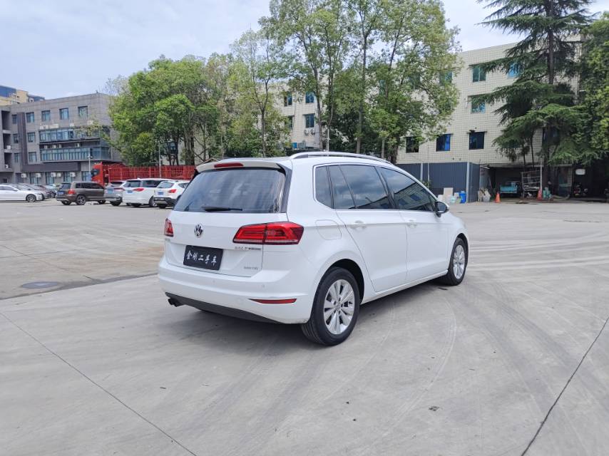 Volkswagen Golf Sportsvan 2018 #5 Volkswagen Golf Sportsvan 2018 car image #5