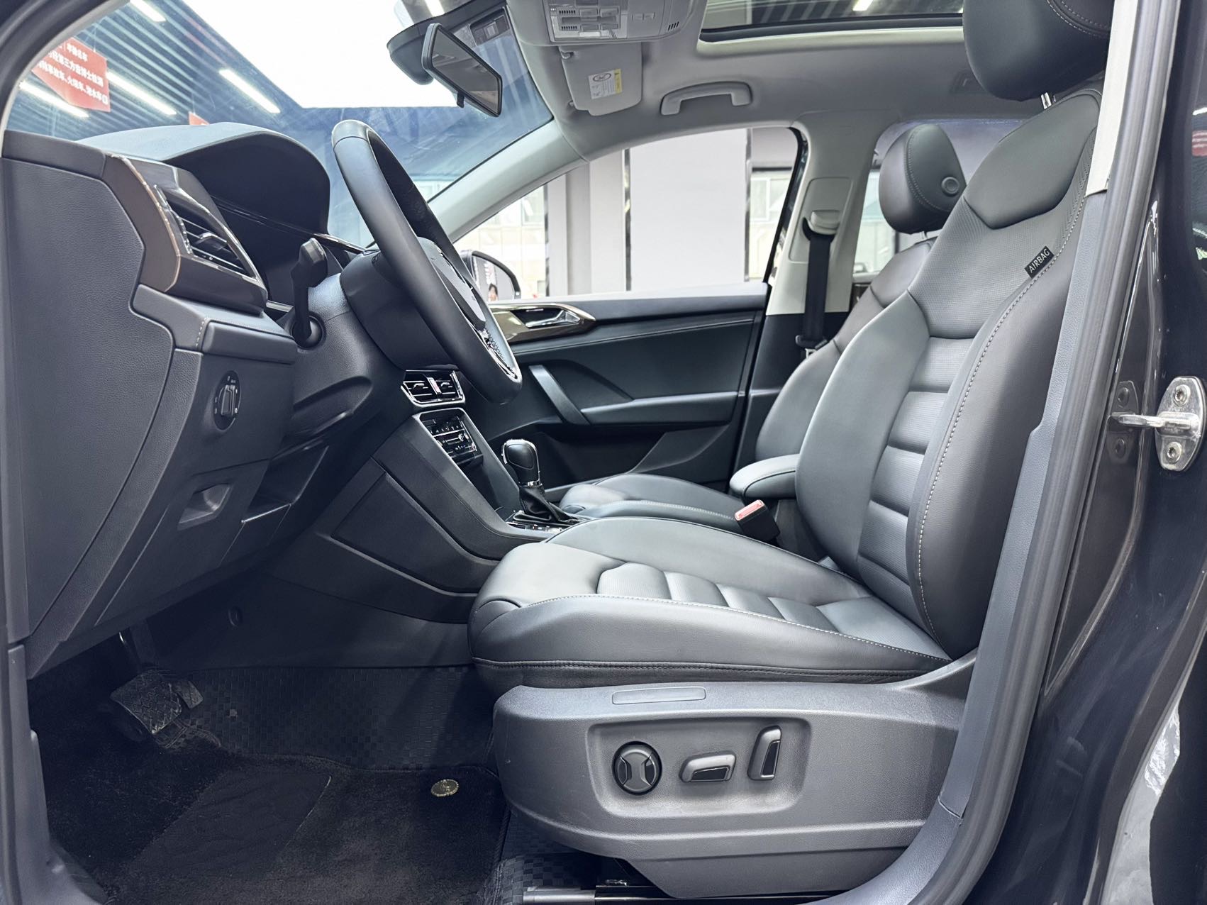 Volkswagen Tharu 2023 #3 Volkswagen Tharu 2023 car image #3