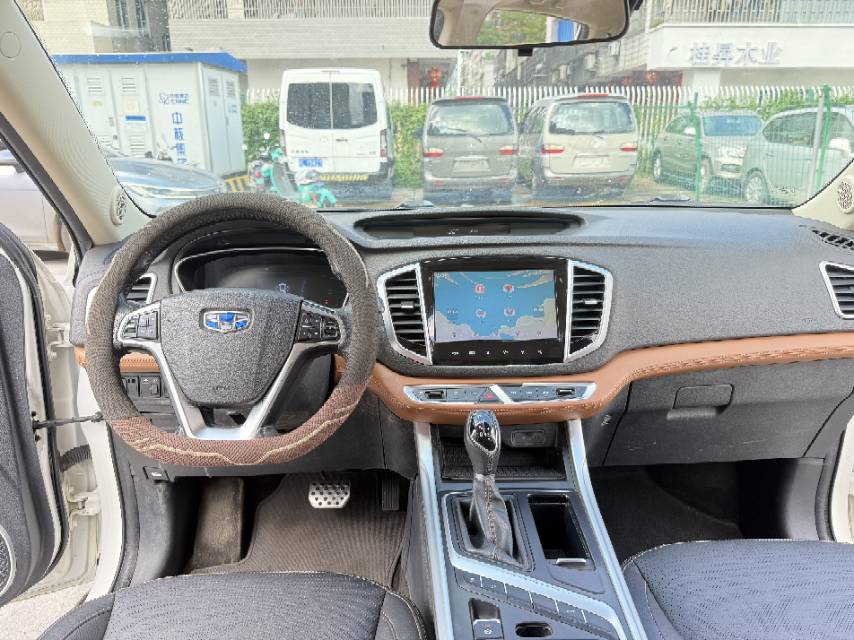 GEELY Vision X6 2019 car image #7