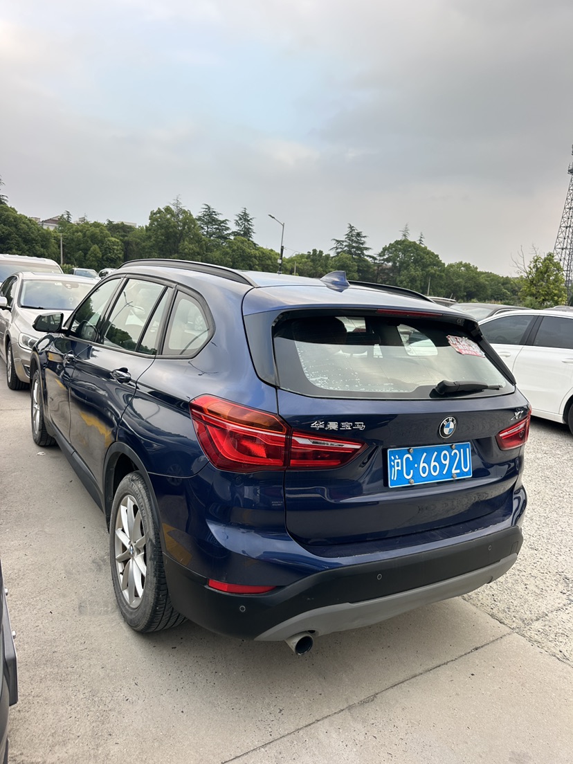 BMW X1 2017 #3 BMW X1 2017 car image #3