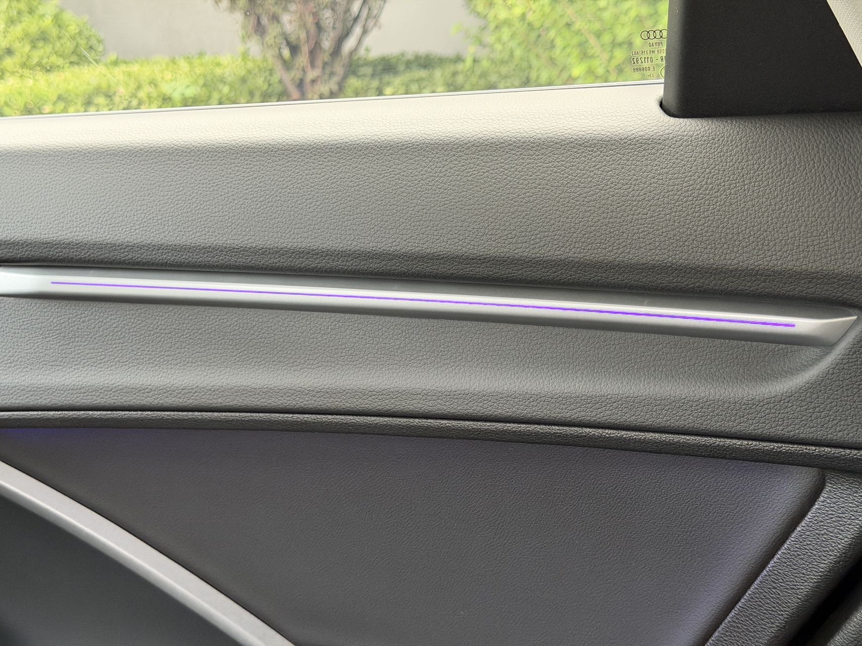Audi Q3 2023 car image #8