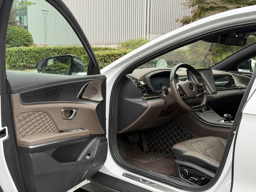 BYD Han 2022 car image #7