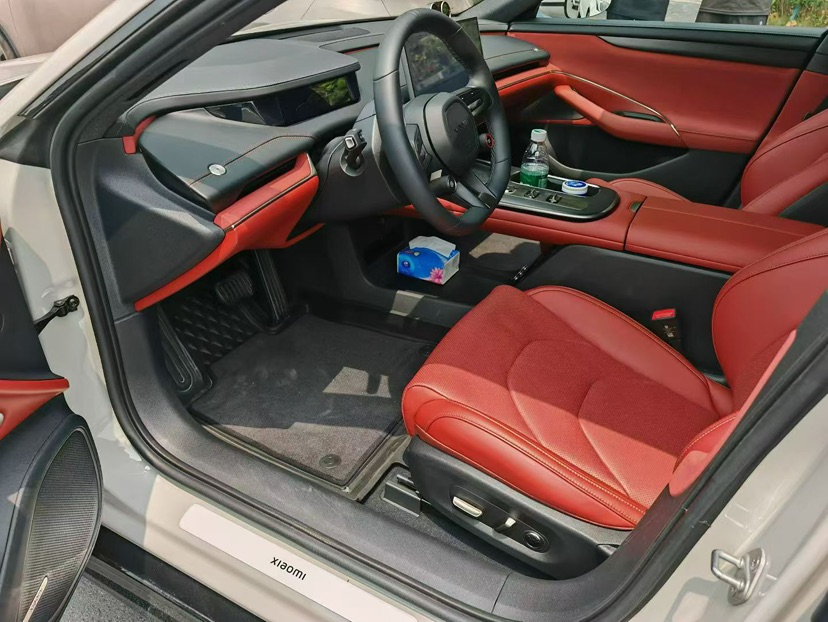 MI SU7 2025 car image #3