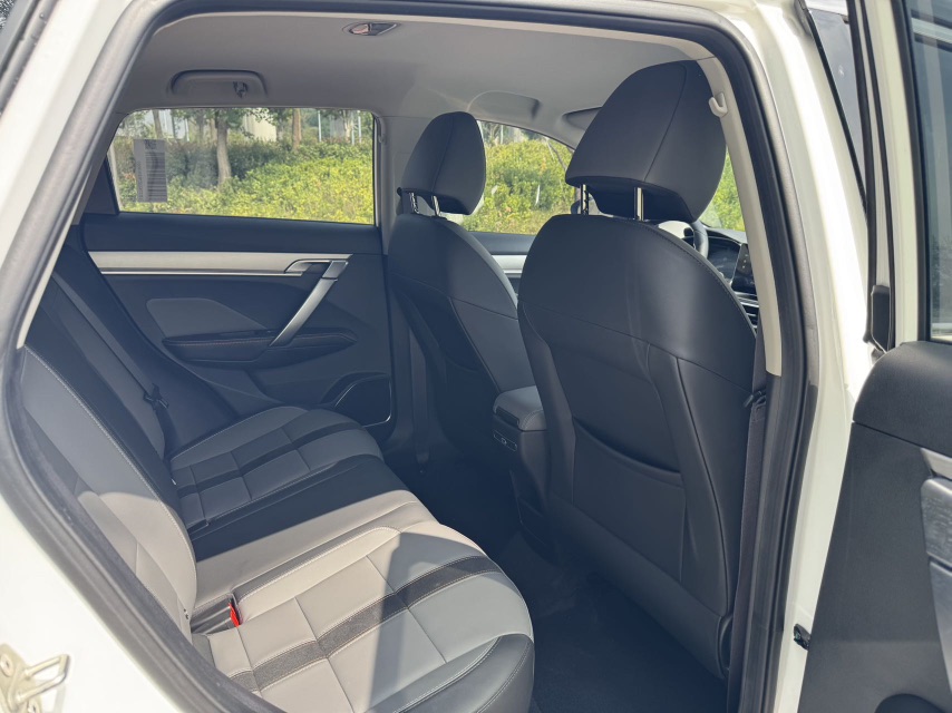 GEELY Coolray 2024 #12 GEELY Coolray 2024 immagine di auto #12