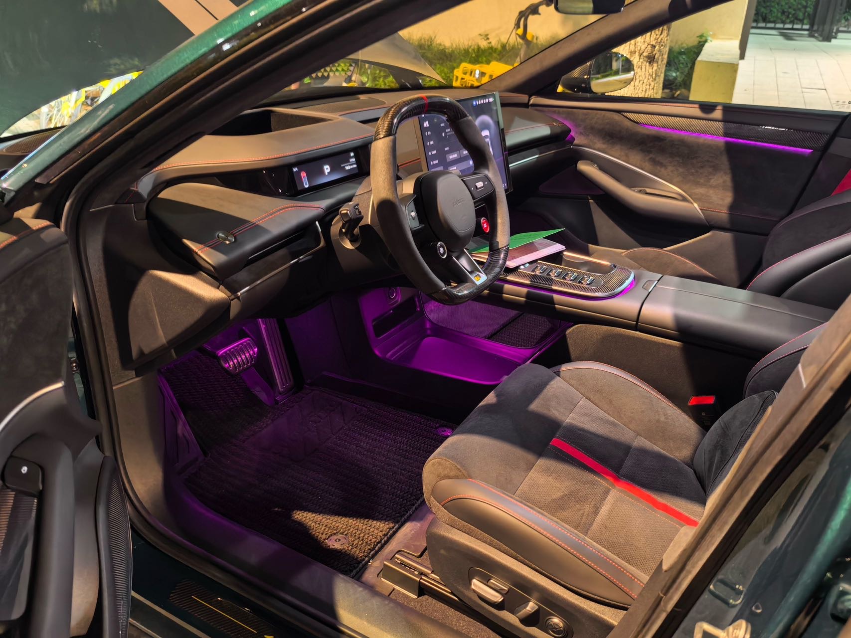 MI SU7 Ultra 2025 car image #3