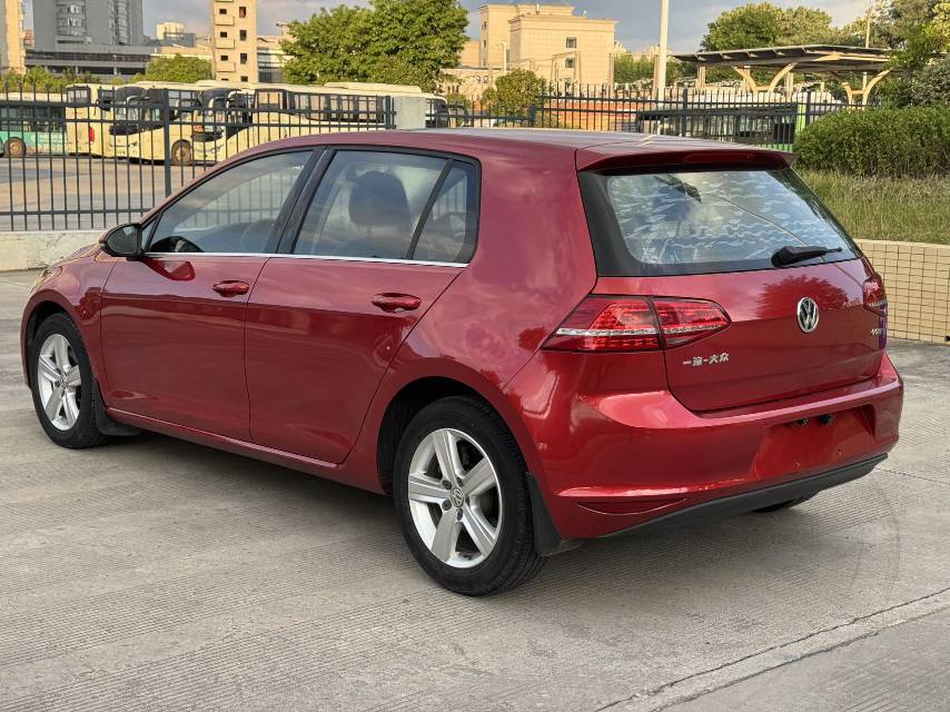 Volkswagen Golf 2016 car image #6