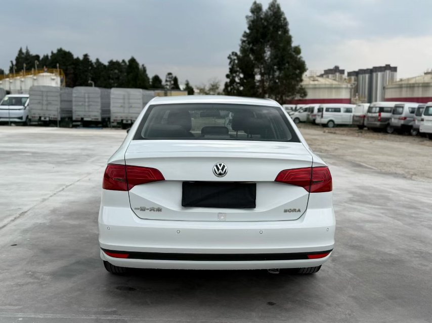 Volkswagen Bora 2020 car image #8