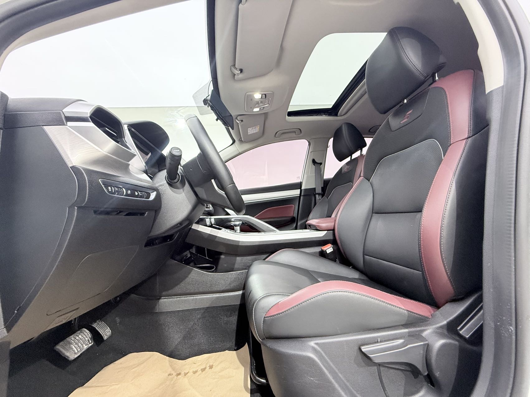 GEELY Coolray 2022 #7 GEELY Coolray 2022 car image #7