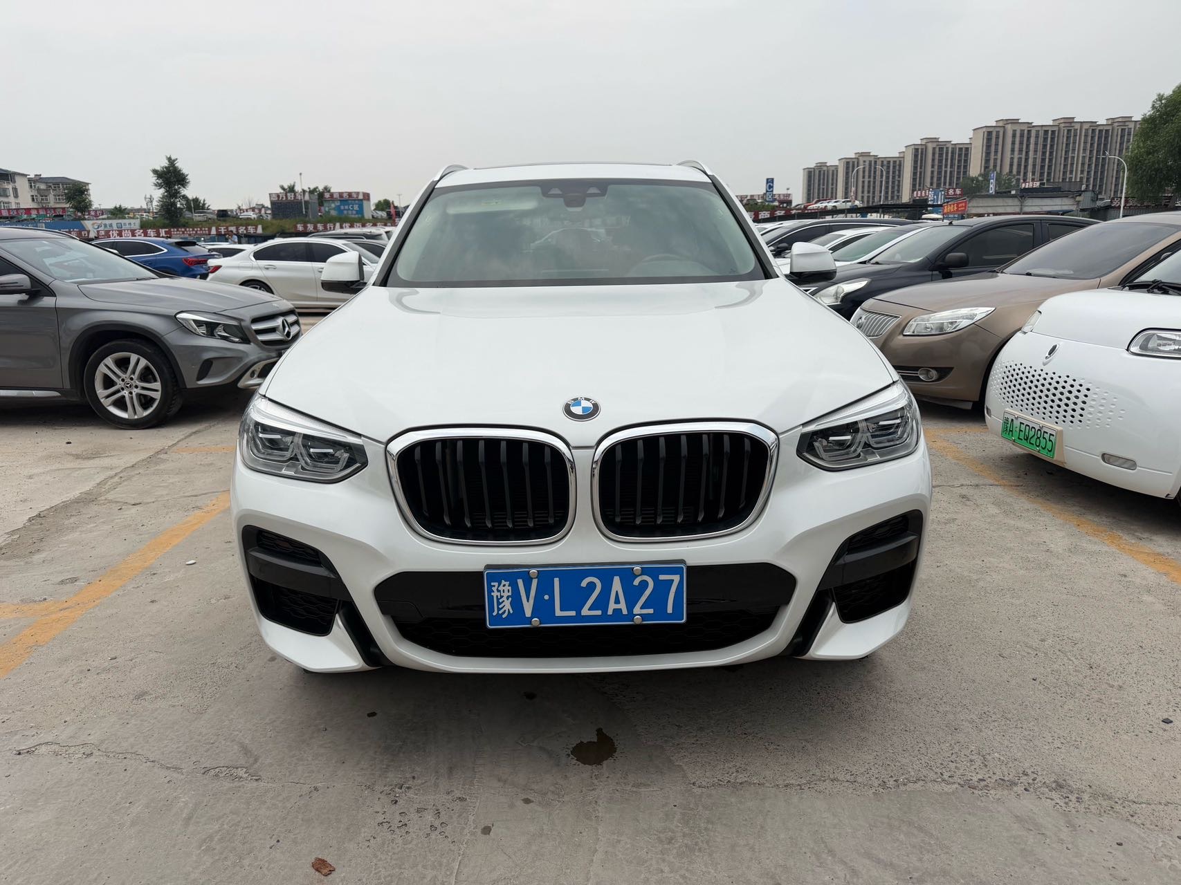 BMW X3 2021 car image 