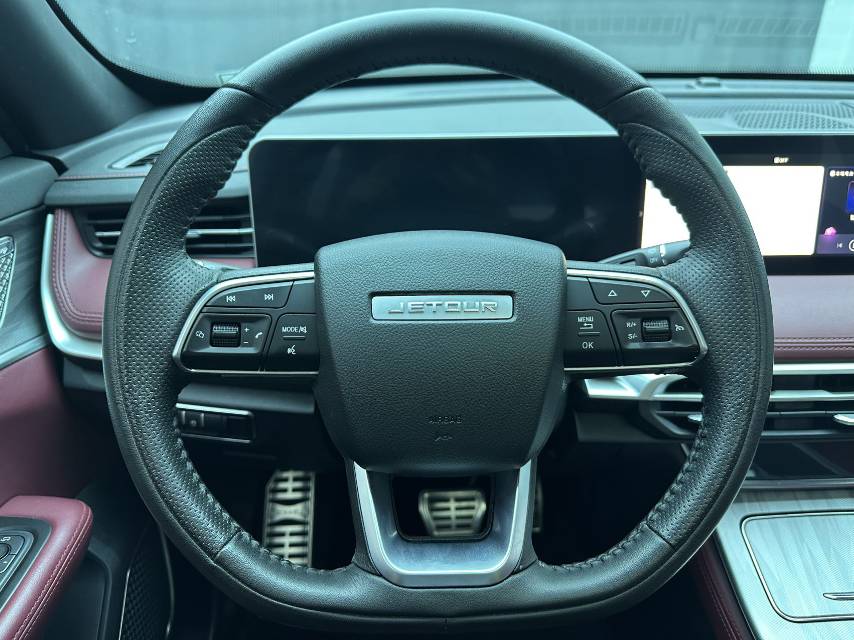 Jetour X70 PLUS 2023 #10 Jetour X70 PLUS 2023 car image #10