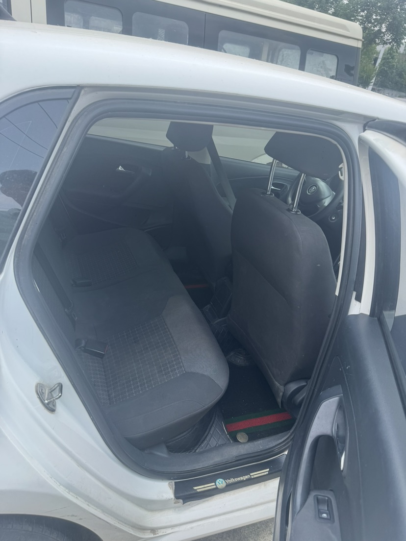 Volkswagen Polo 2016 car image #4