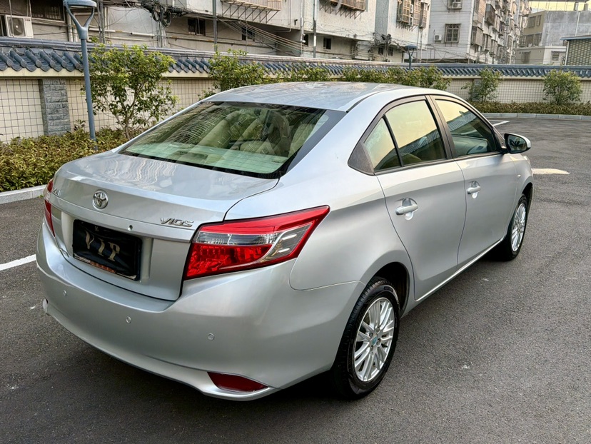 Toyota Vios 2015 car image #9