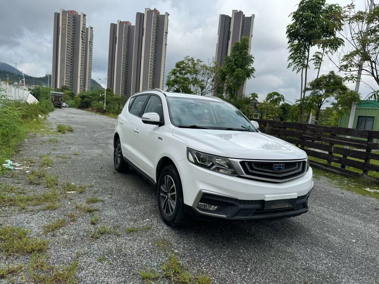 GEELY Vision X6 2018 #3 GEELY Vision X6 2018 car image #3