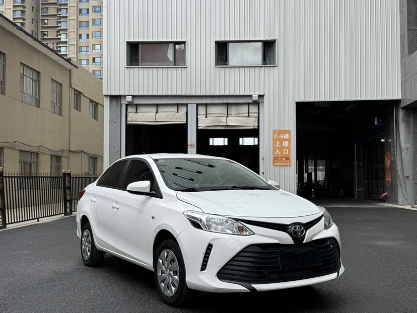 Toyota Vios 2019 #3 Toyota Vios 2019 car image #3