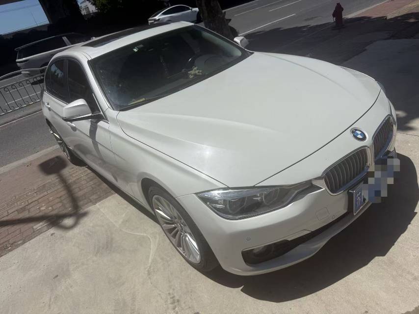 BMW 3 Series 2018 #2 BMW 3 Series 2018 car image #2