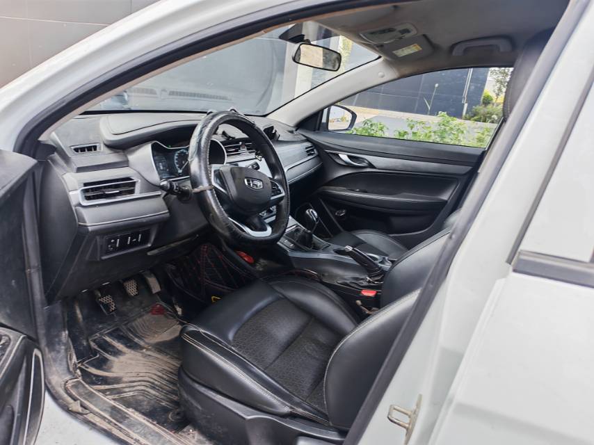 GEELY Emgrand 2022 car image #7